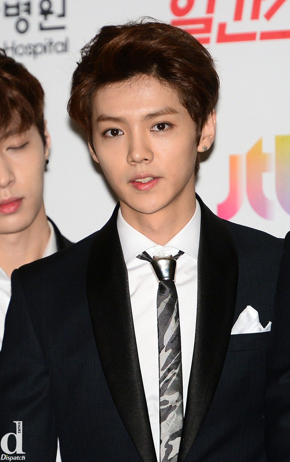 Luhan in danger of being prohibited from Taiwan for 5 years - Koreaboo