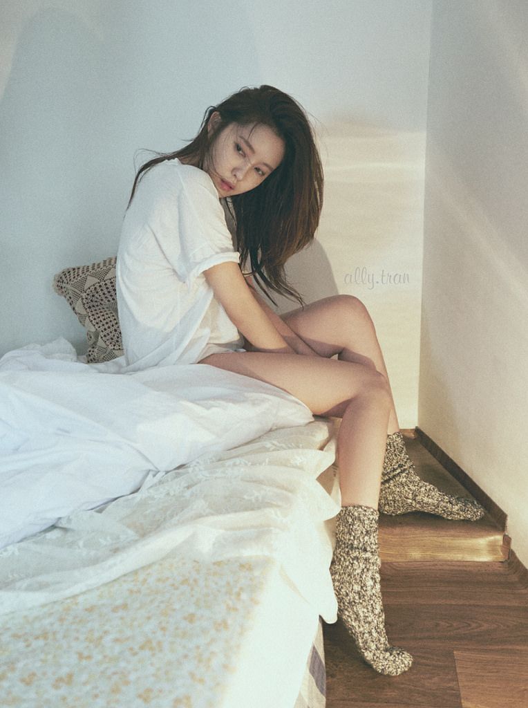 Netizens Shocked By Hyomin S Latest Completely Nude Photoshoot Koreaboo