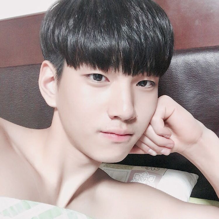 This 19-Year-Old Volleyball Player Is Hella Good-Looking - Koreaboo