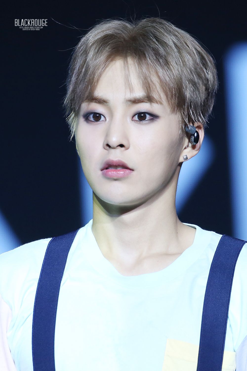 EXO's Xiumin has gone from cute to studly in just 5 years - Koreaboo