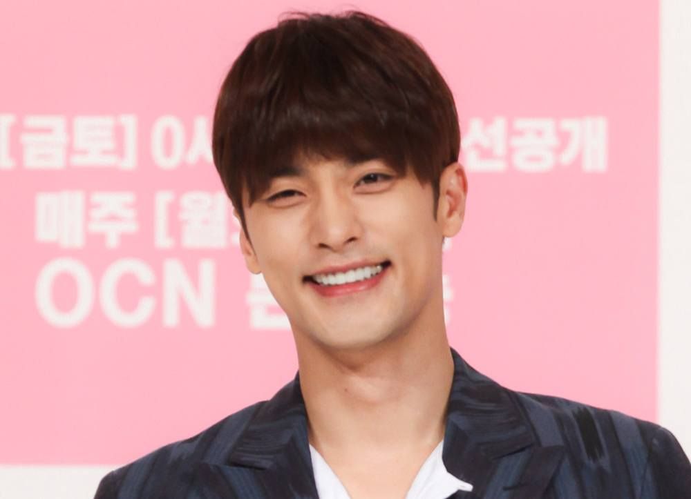 Sung Hoon Announces the Countries He'll Visit on His World Tour Koreaboo