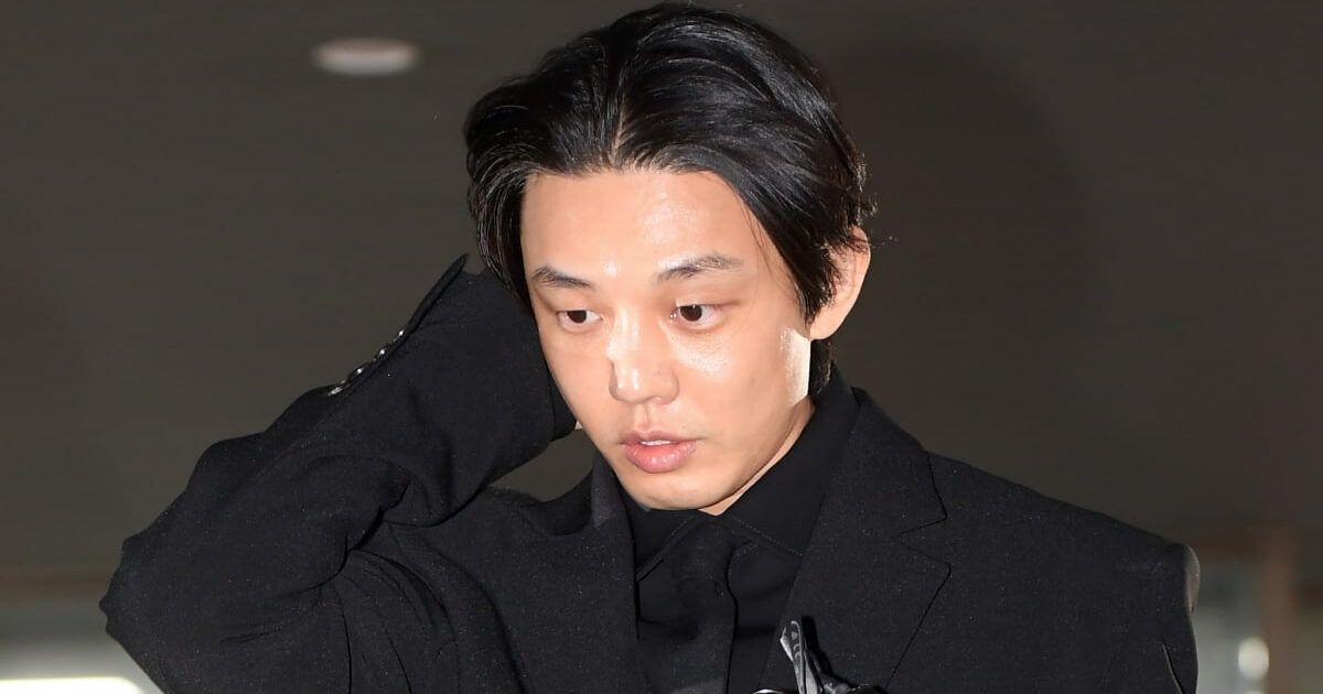 Yoo Ah In Reportedly Booked For Sexual Assault Amid Drug Trial