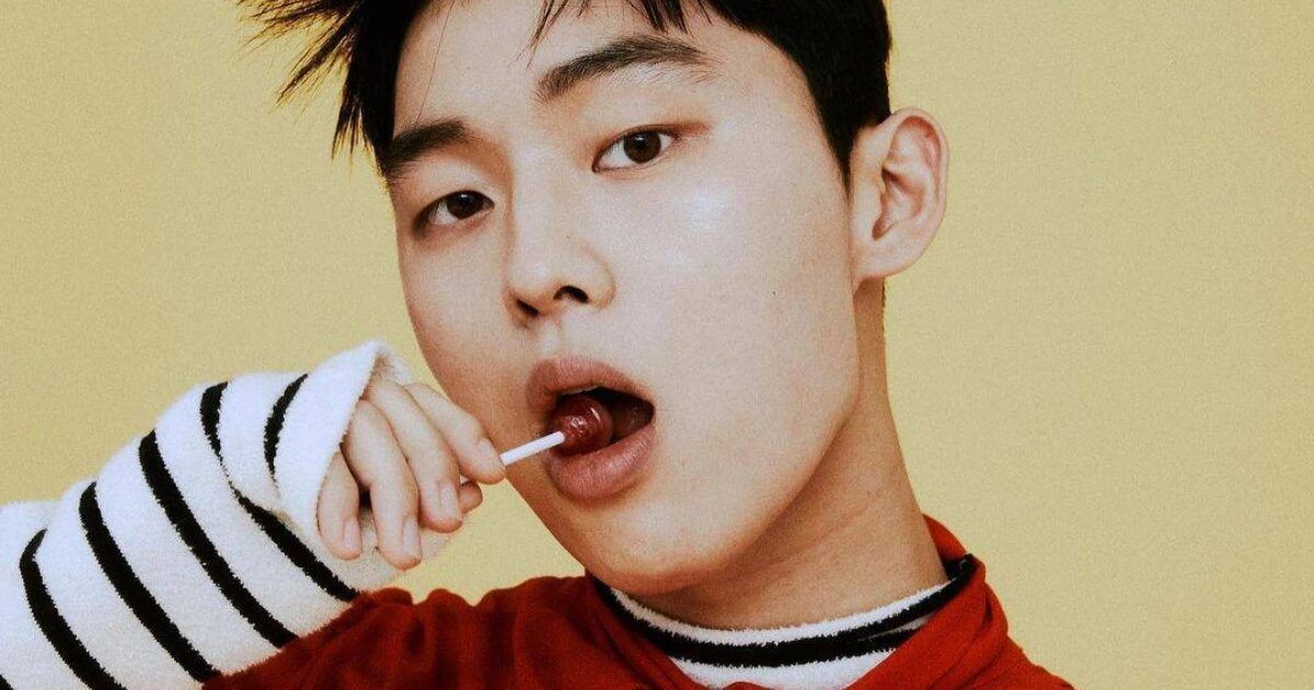 Actor Choi Hyun Wook Accidentally Flashes The Internet In Now-Deleted Post