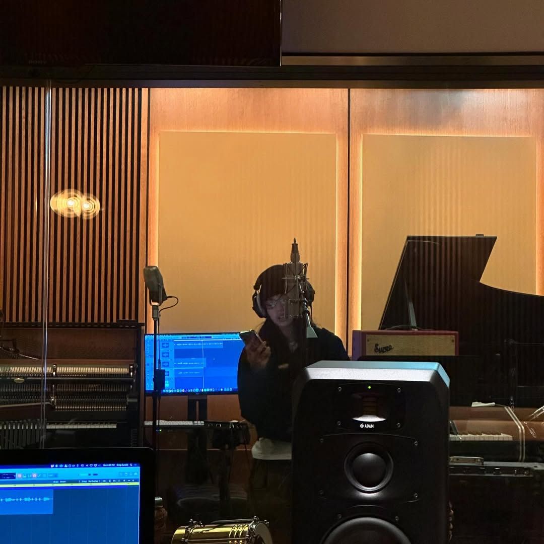 Solo Album? BLACKPINK's Jennie Hints At New Music In Celebration Of Her Birthday 4 Snapinst.app_473806503_578219491681552_723550349796978155_n_1080