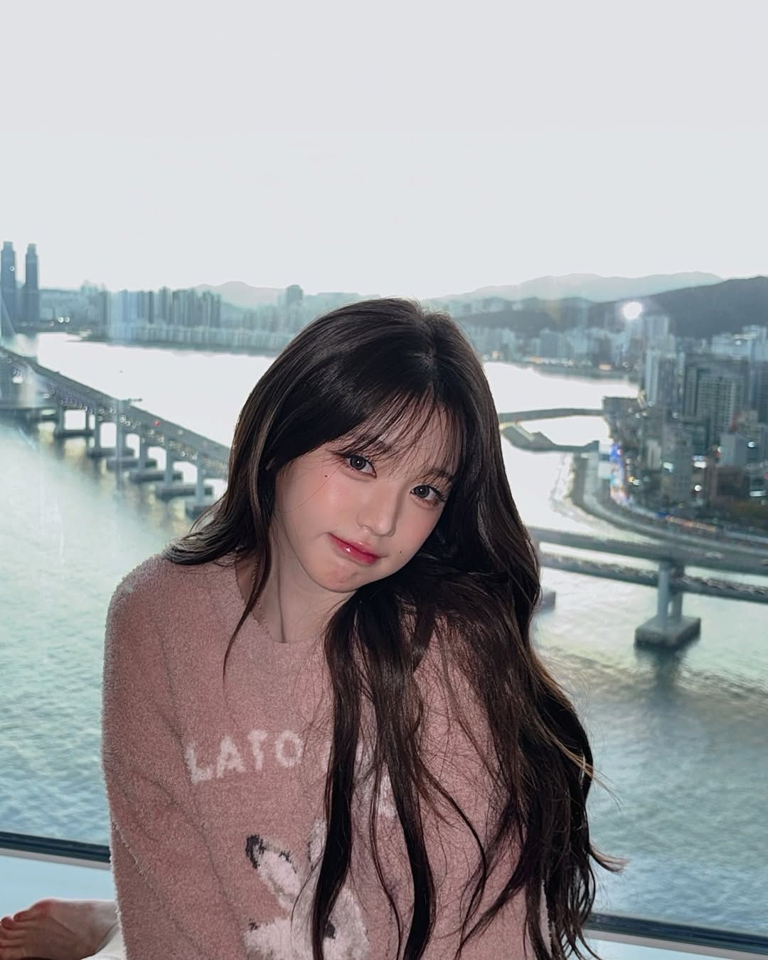 IVE's Wonyoung Goes Viral For "Hot Girl" Transformation 4 Snapinsta.app_468148617_547685287881595_1523933184800524396_n_1080 (1)