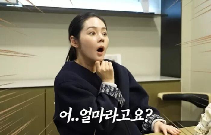 Famous Actress Goes In For Her First Plastic Surgery Consultation 6 g4