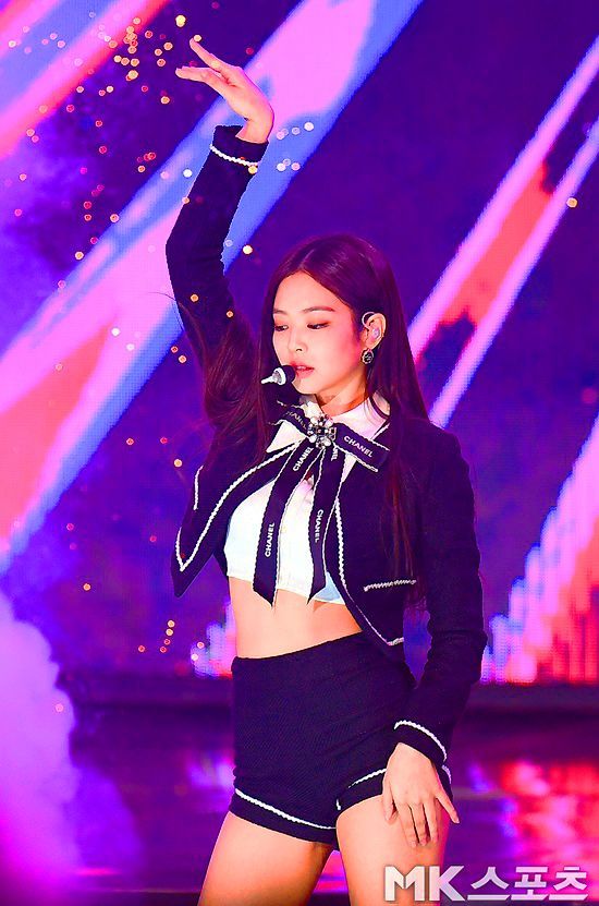 These Are BLACKPINK's Most Iconic Stage Outfits, According To Netizens ...