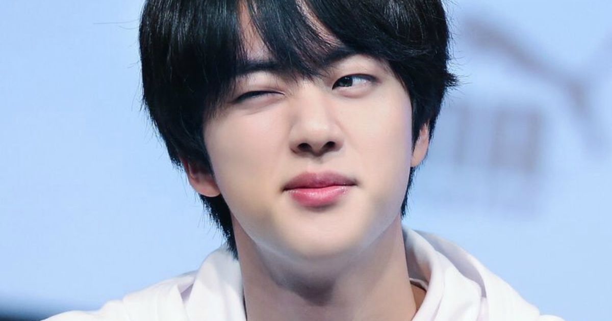 BTS's Jin Goes Savage On Weverse And Shuts Down ARMYs' Extra Silly ...