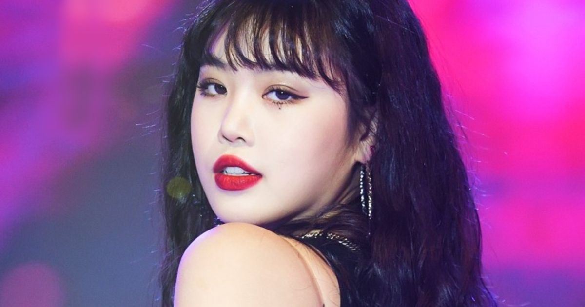 Where's (G)I-DLE's Soojin Now? Koreans Spot The Former Member Living ...