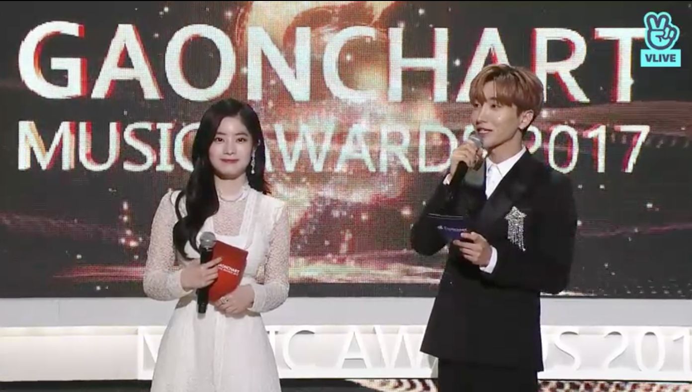 LIVE) Watch The 7th Gaon Chart Music Awards Livestream HERE Koreaboo