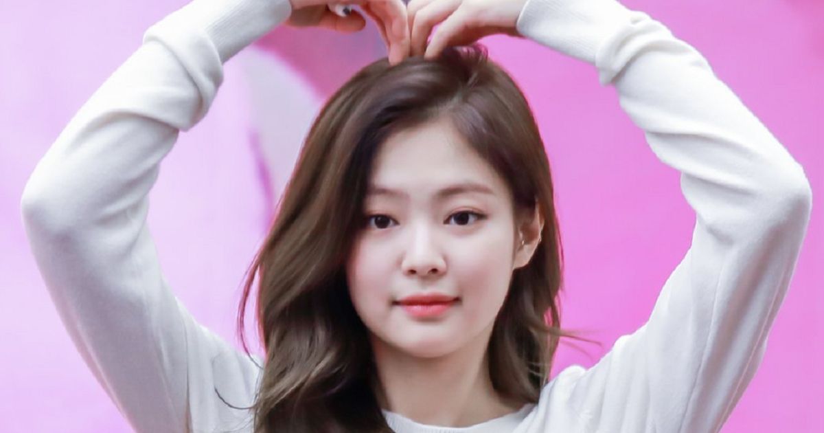 BLACKPINK's Jennie Wasn't Supposed To Accept Fan-gifts... What She Did ...