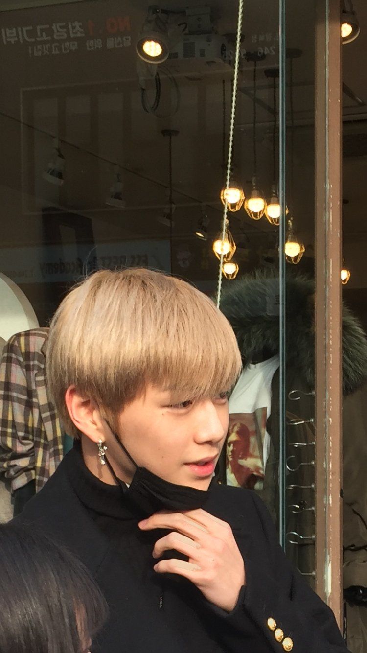 WANNA ONE's Kang Daniel will be returning to "It's Dangerous Beyond The