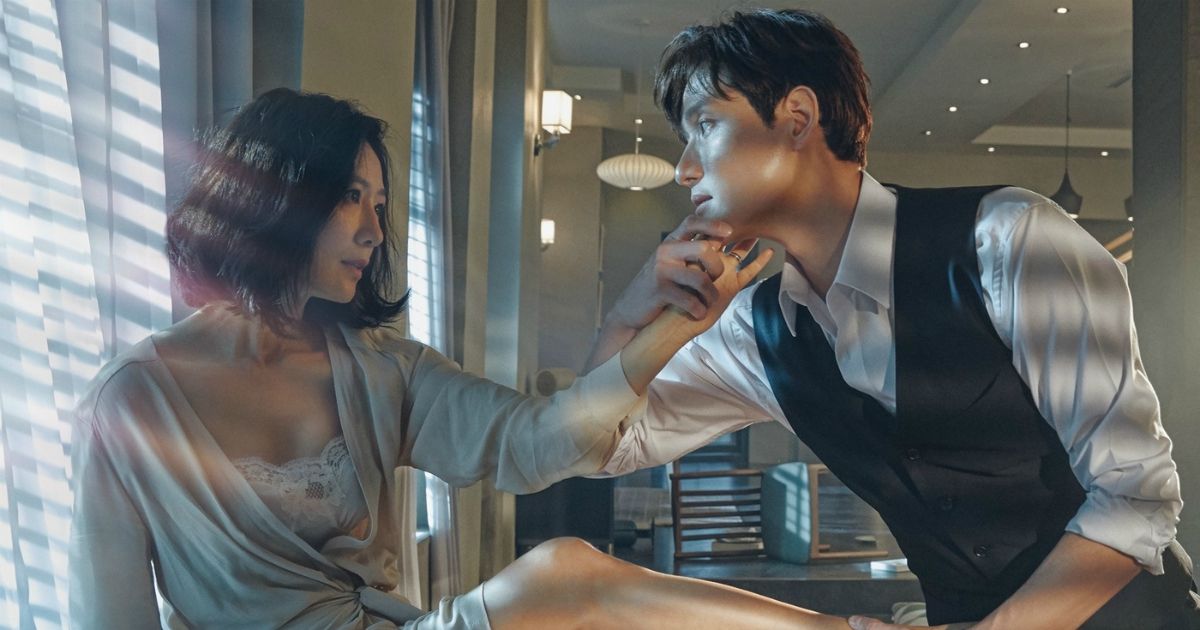 5 Reasons To Start Watching The New Racy K-Drama “The World of the ...