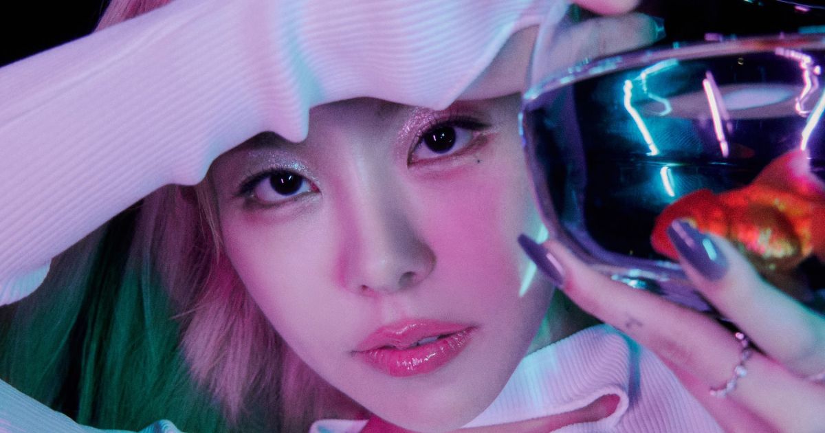 MAMAMOO’s Wheein Unveils Mood Film For “IN The MOOD” - Koreaboo