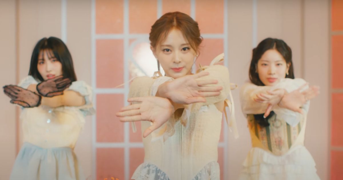 Twice Drops Second Moonlight Sunrise Music Video Teaser Online Koreaboo