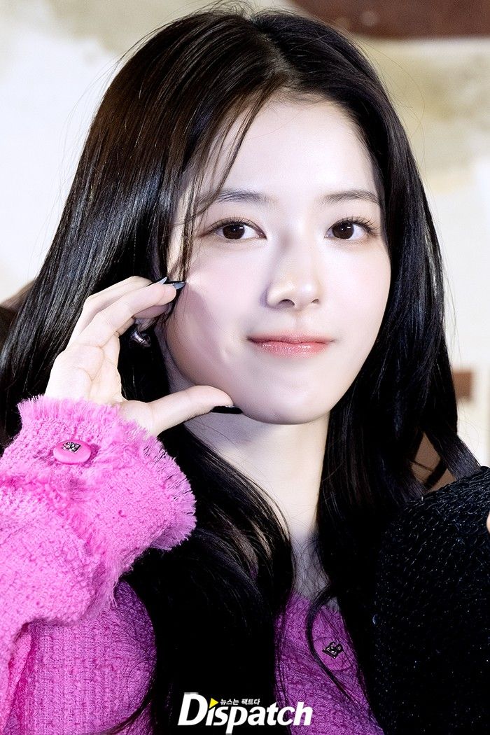 Actress Roh Jeong Eui Stirs Netizens Up With Her Appearance At The 