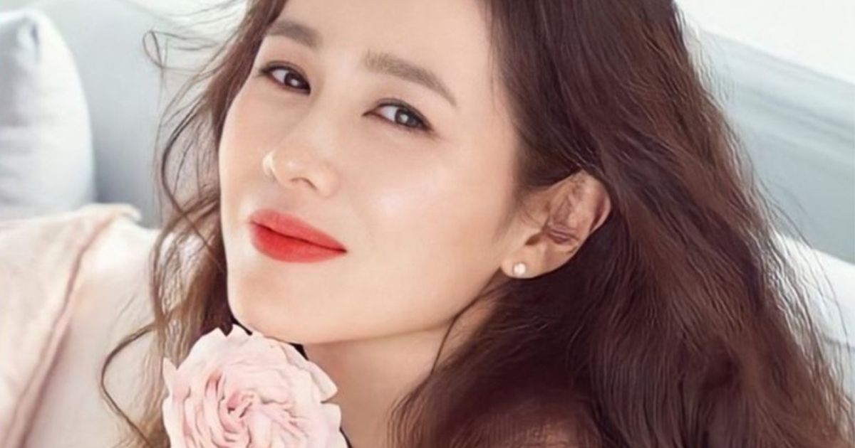 Son Ye Jin Pens A Heartfelt Letter To Fans Regarding Her Upcoming ...