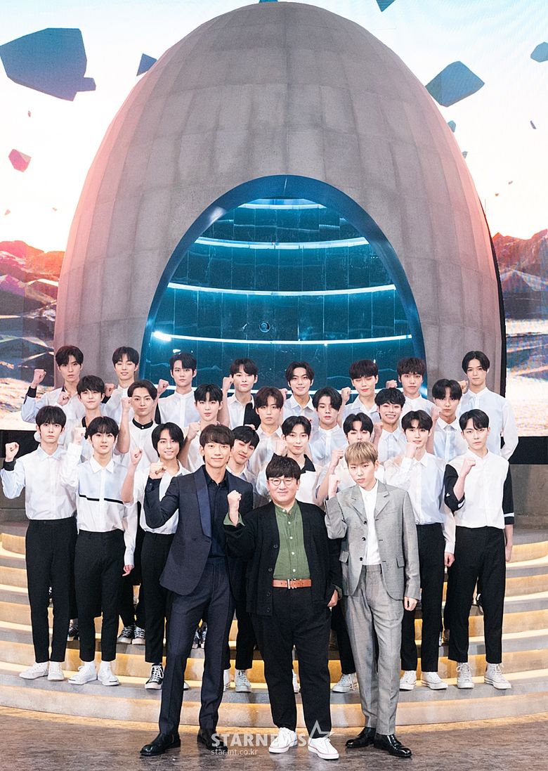 Bang Si Hyuk Reveals The 3 Main Qualifications That He&rsquo;s Looking For In