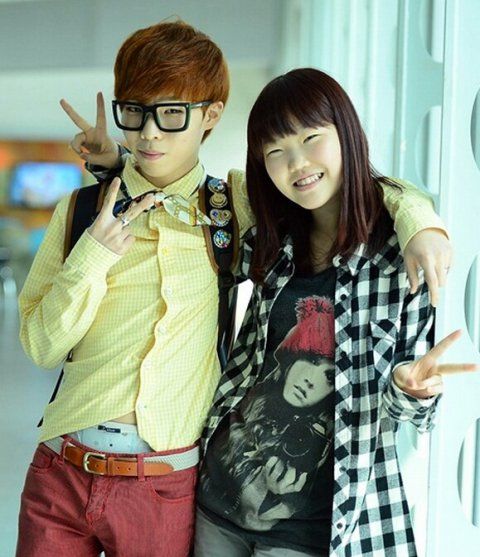 akmu 2