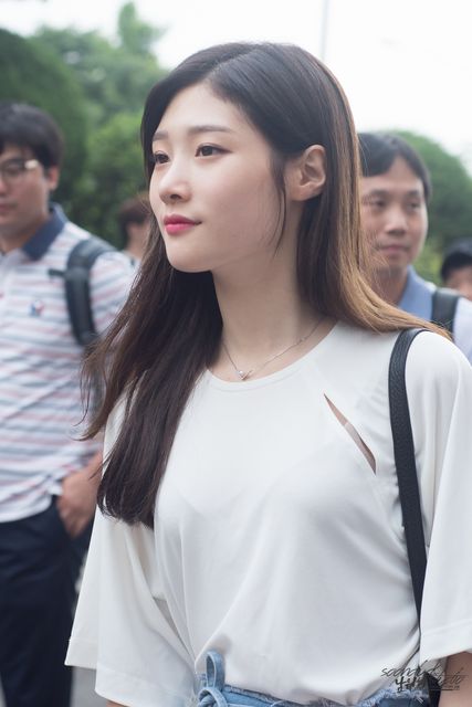 chaeyeon 1