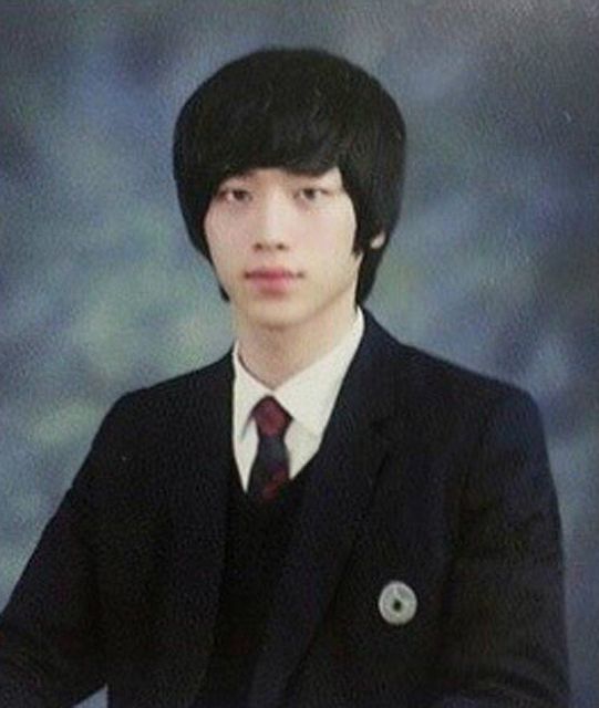 graduation-photo-seo-kang-joon