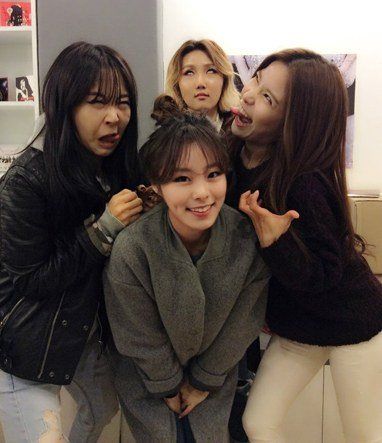 MAMAMOO (Silly photos)/ Pann