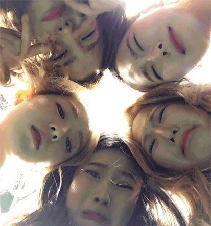 Red Velvet (Silly photos)/ Pann