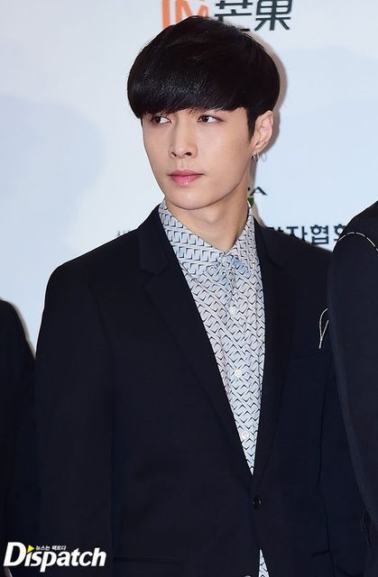 exo-lay