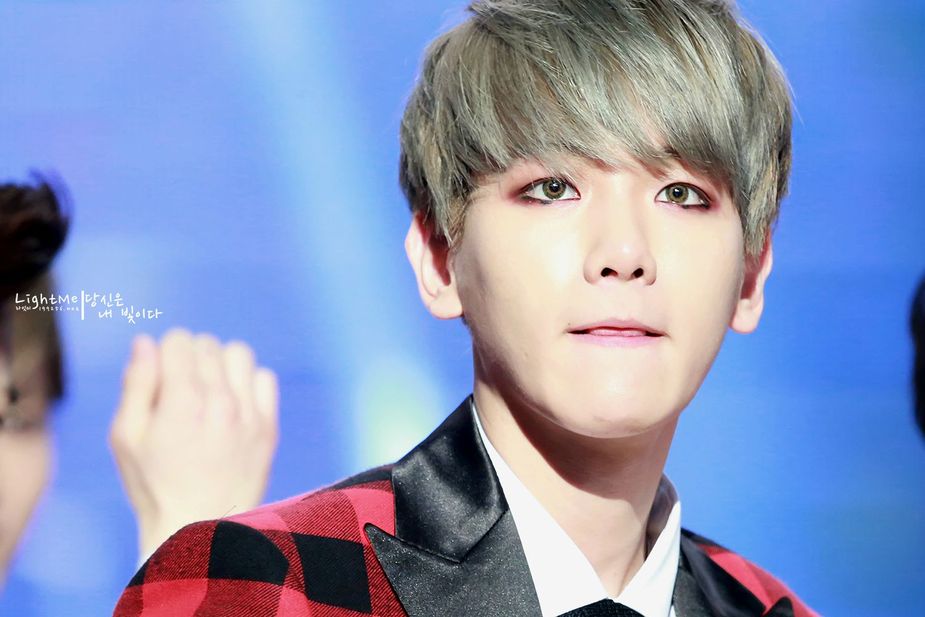 Baekhyun's eye makeup