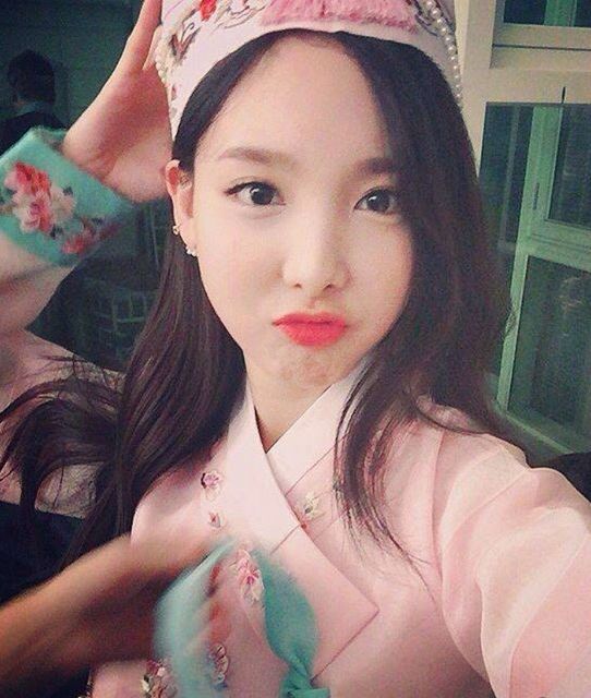 Nayeon Long Hair.