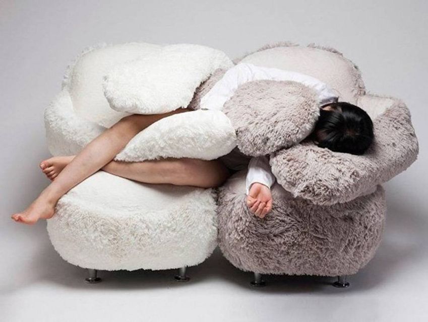 Free Hug Sofa