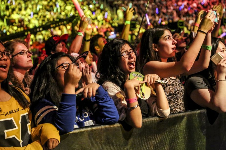 Fans at KCON