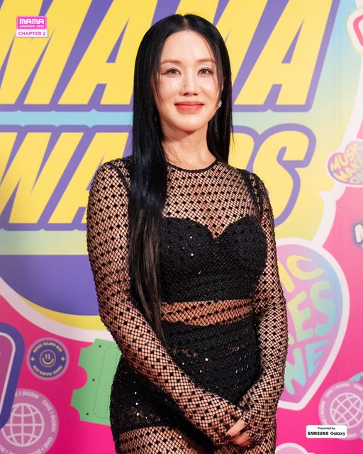 Uhm-JungHwa-mama-awards-2023