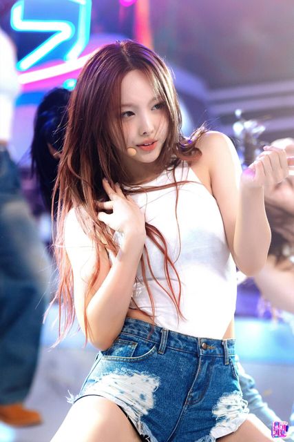 240616-TWICE-Nayeon-ABCD-at-Inkigayo-documents-2(1)