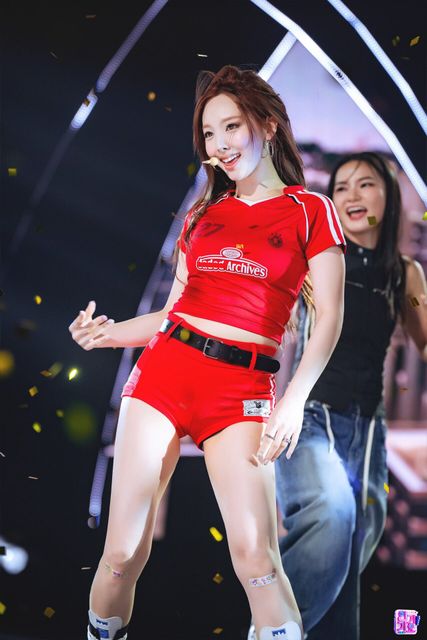 240623-Nayeon-ABCD-at-Inkigayo-documents-2