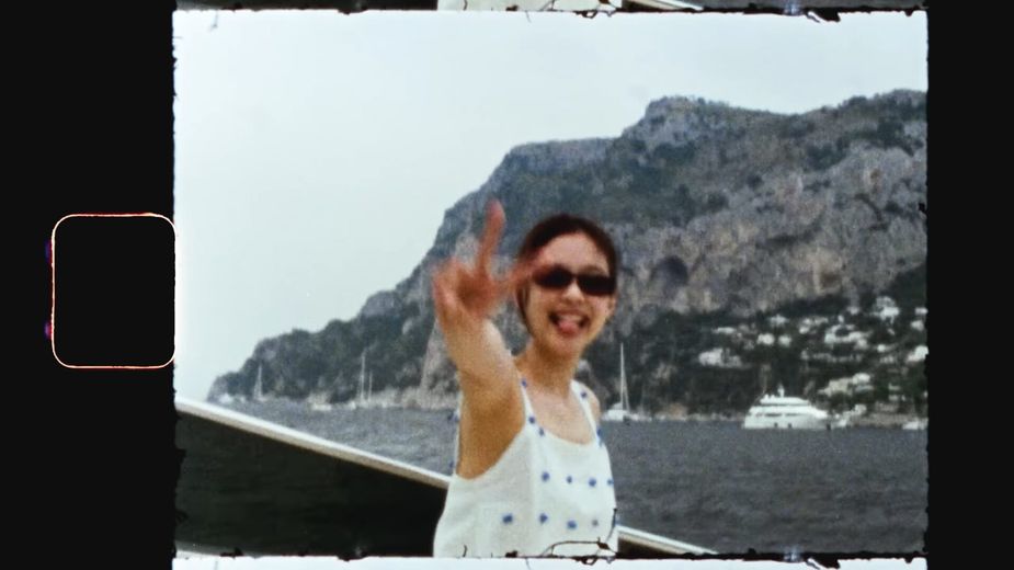 A Moment in Capri with Jennie 1-26 screenshot (1)