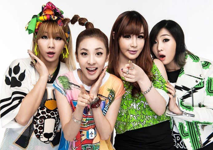 2NE1's Visuals In New Photos Become A Hot Topic - Koreaboo