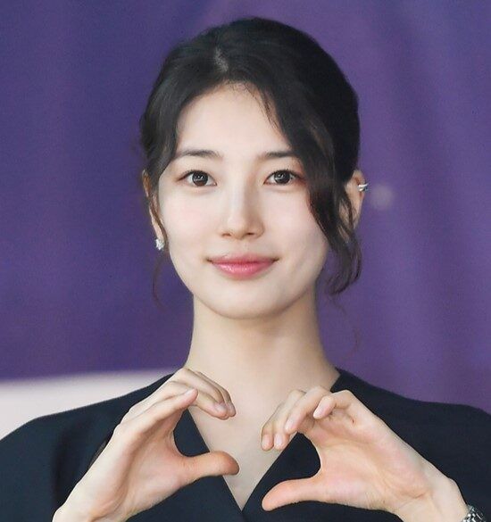 Suzy Undergoes Cosmetic Procedure On Her Eyeball