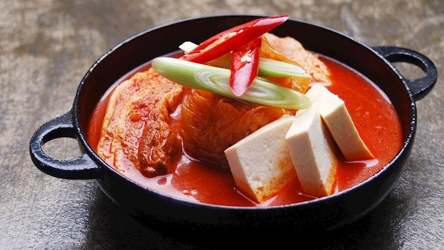 kimchi jjigae