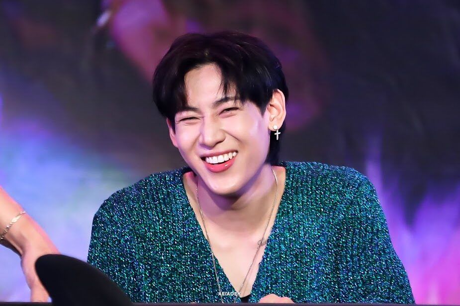 “Spoiler King” BamBam Shocks Fans By Revealing GOT7’s Upcoming Album Is Already “Finished”