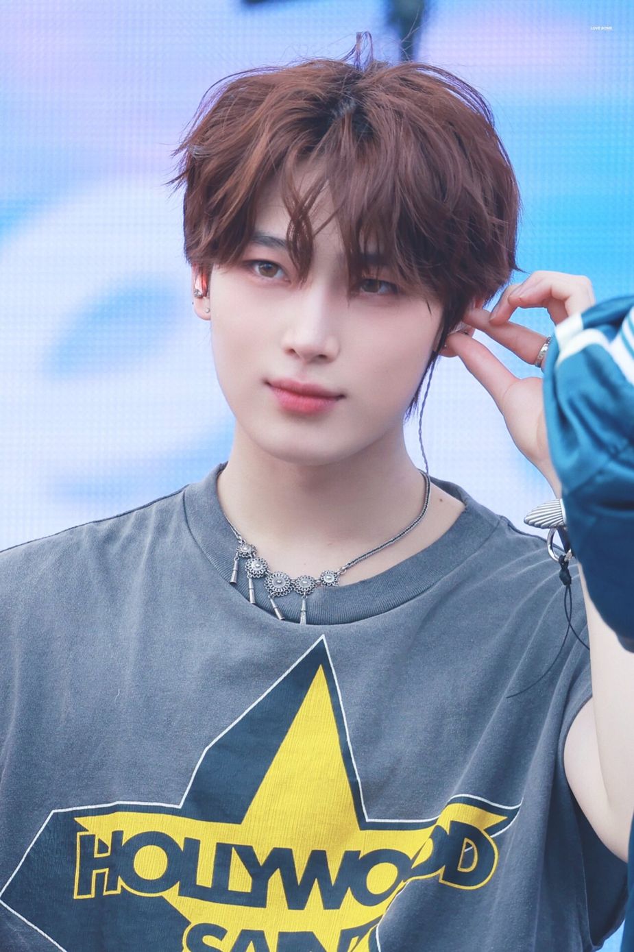 230610-ENHYPEN-Sunoo-at-Weverse-Con-Festival-Day-1-Weverse-Park-documents-1
