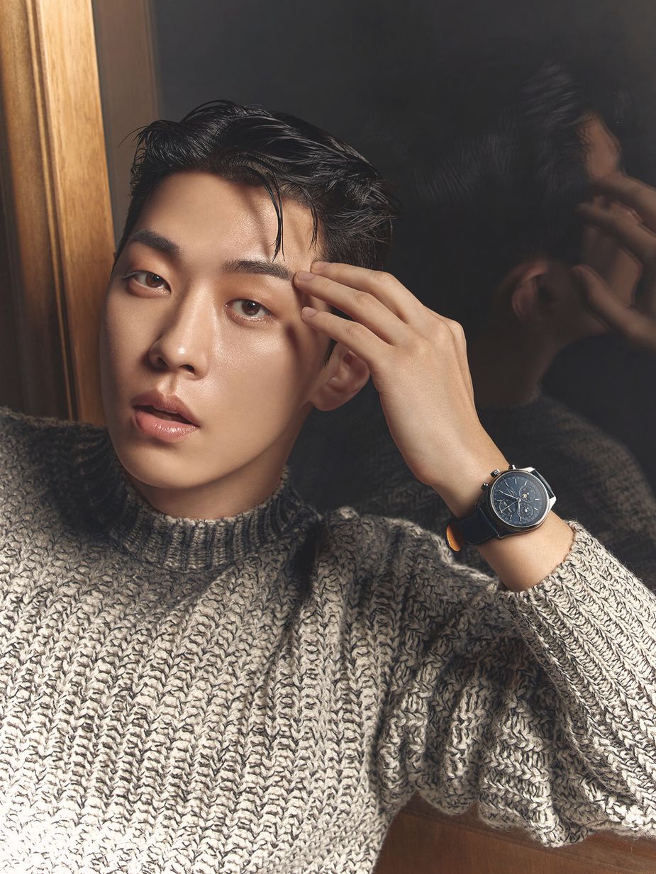 GRAY-for-NOBLESSE-MEN-x-LONGINES-WATCHES-January-Issue-2022-documents-4