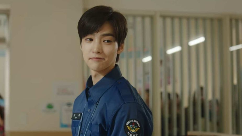 Baek Seo Hoo as Ko Won 