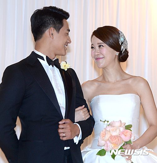 Singer Baek Ji Young Reveals The Perks Of Being Married To Someone ...