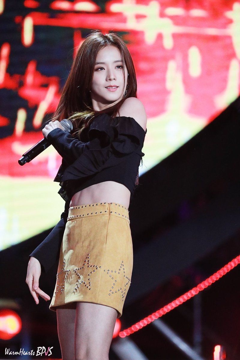 Here Are 15 Times BLACKPINK's Jisoo Showed Off Her Gorgeous 11-Line Abs ...