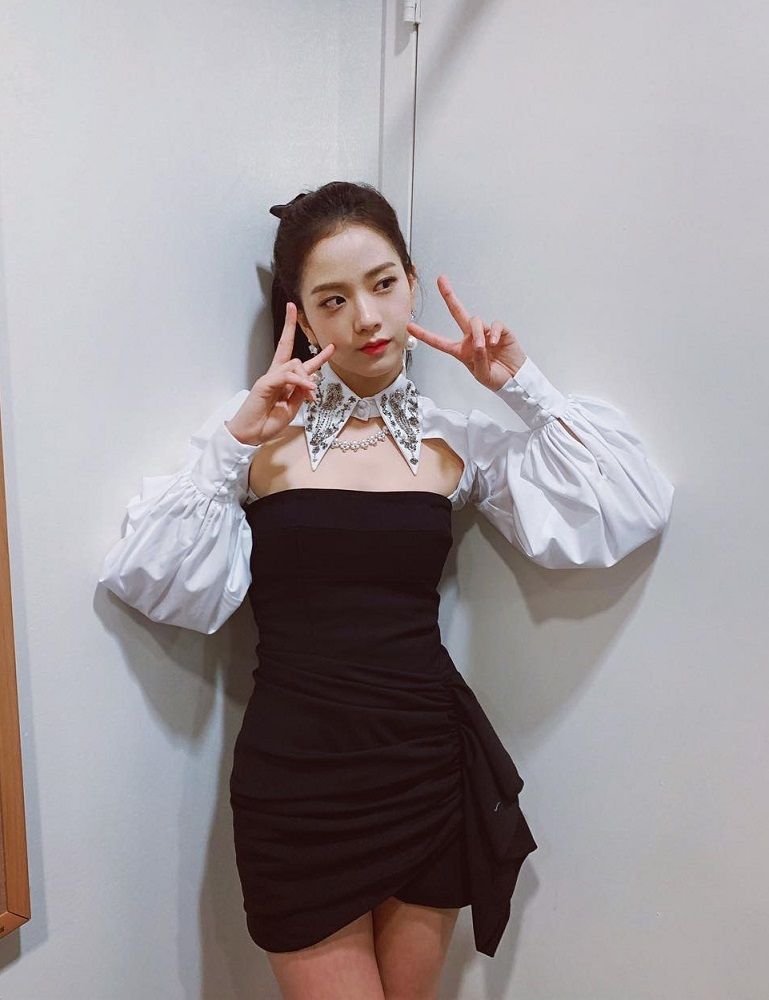 Jisoo clearance blackpink dress