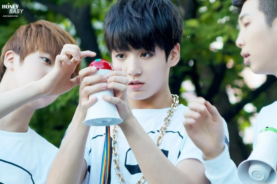 The Japanese Influencer Who Went Viral For Being BTS Jungkook's Lookalike -  Koreaboo