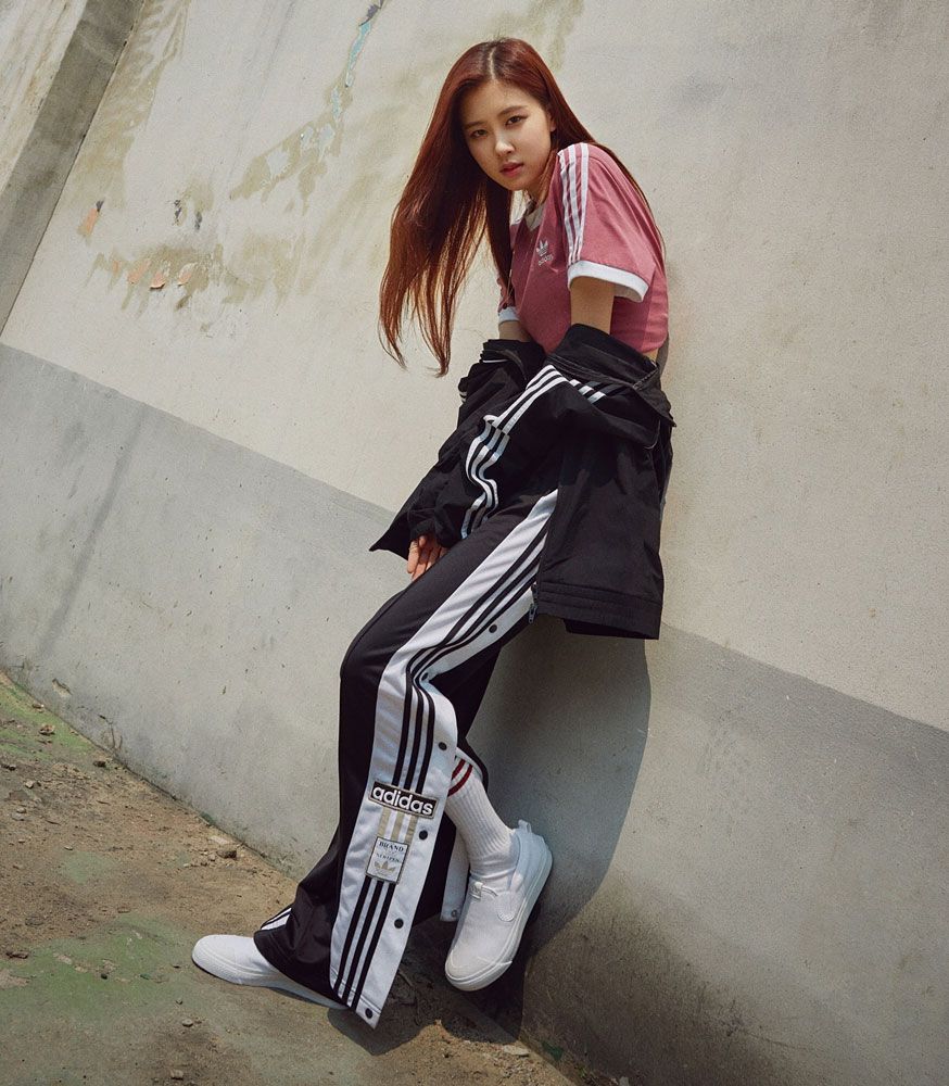 Rose blackpink clearance sweatpants