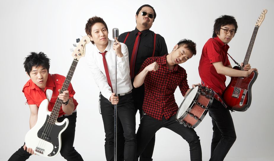 16 Unfortunate K-Pop Group Names That Will Make You Say, “WTF Is Going