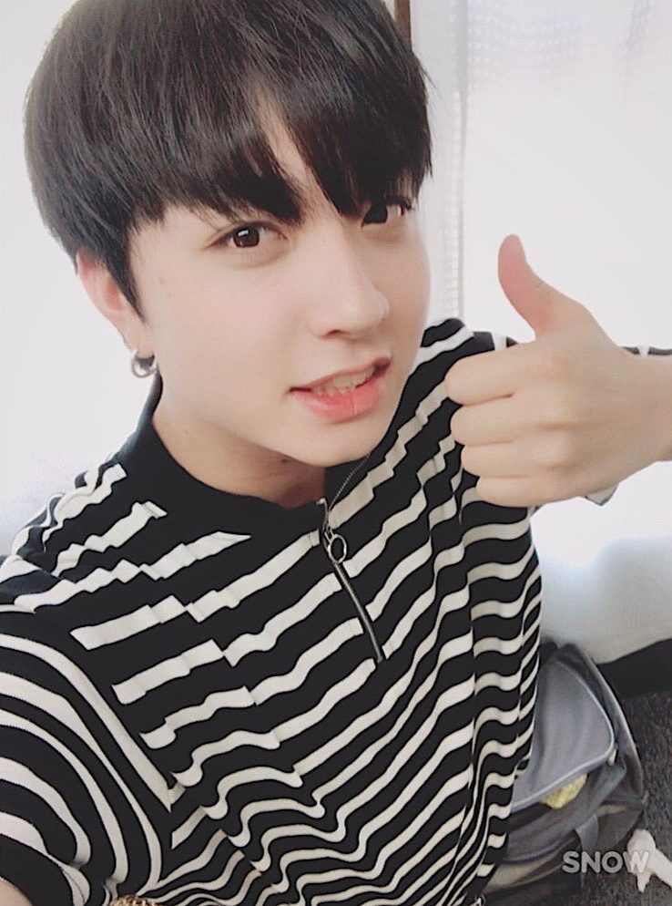 4 Idols Who Went Viral For Being BTS Jungkook's Look-Alikes - Koreaboo